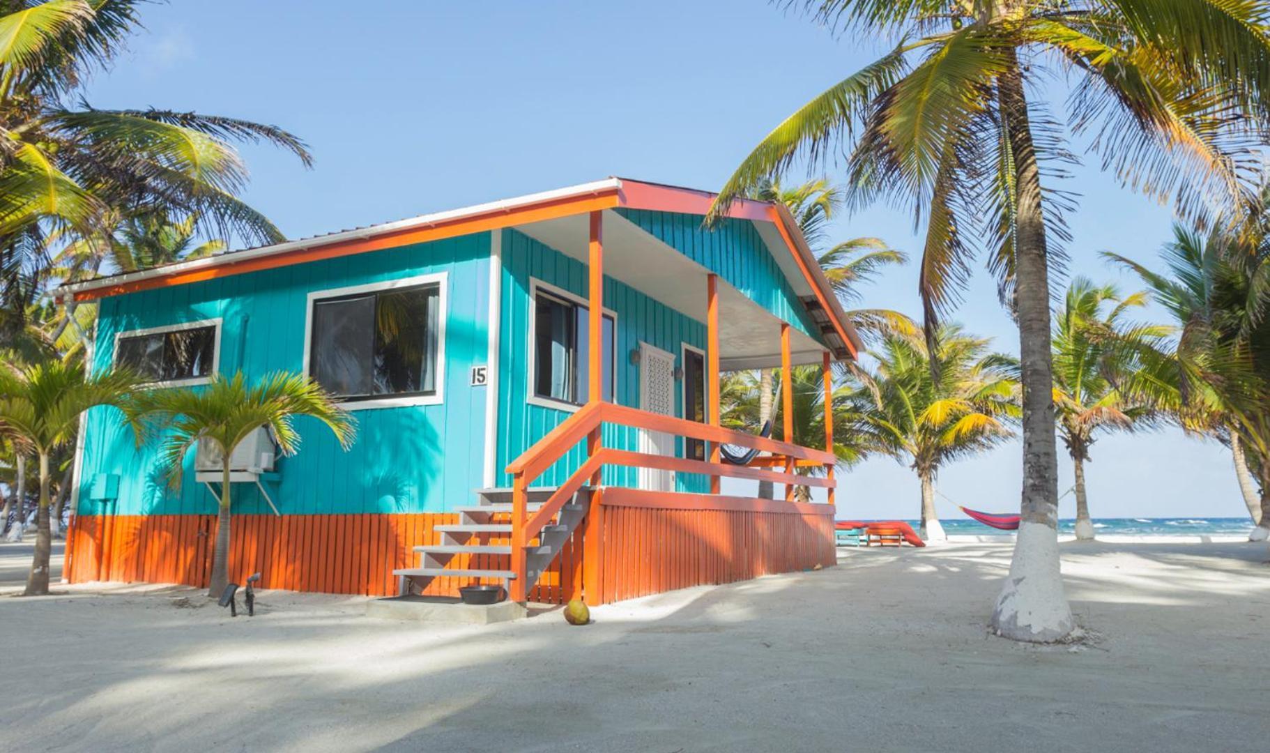 Blue Marlin Beach Resort Дангрига Екстериор снимка