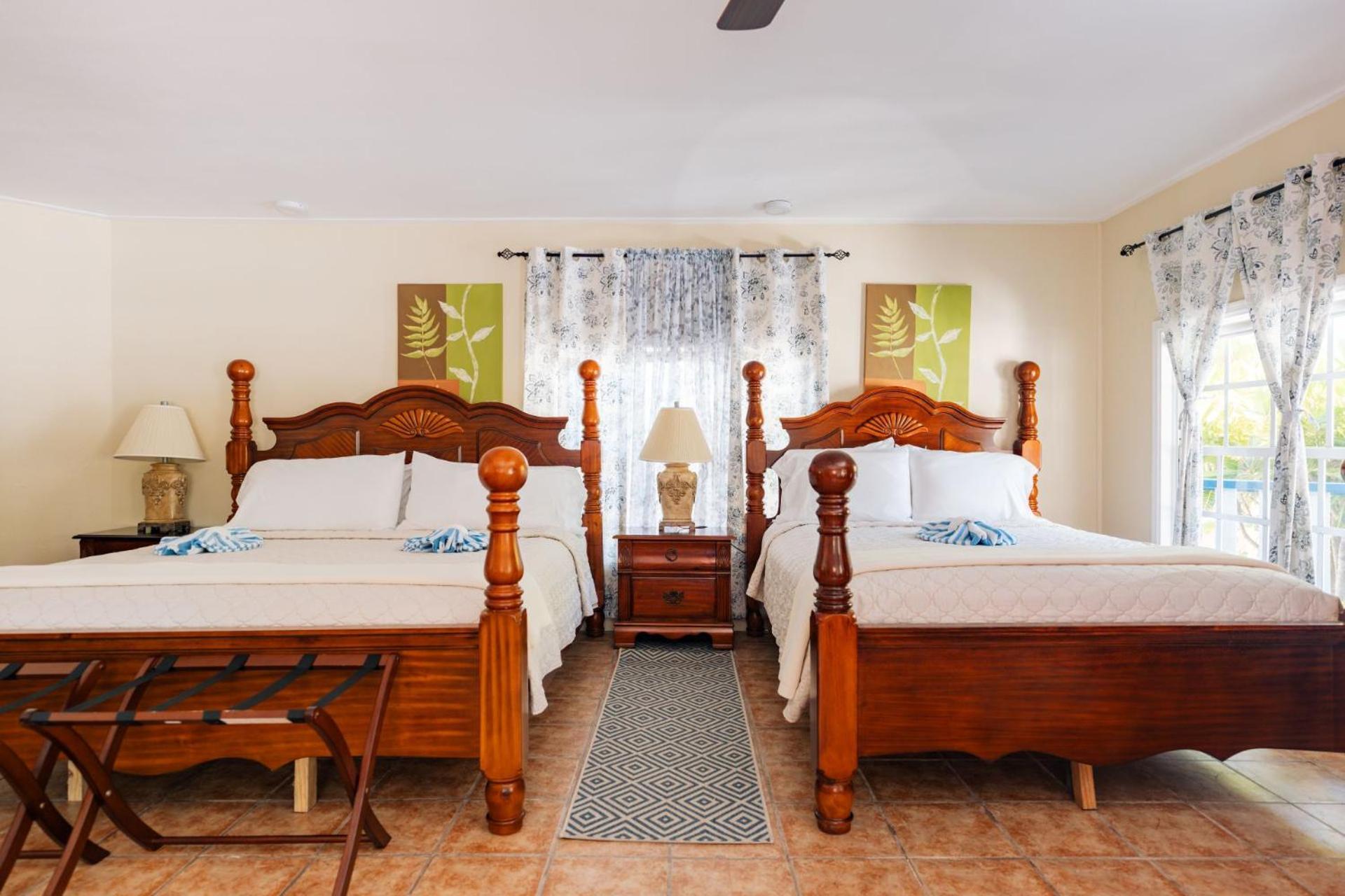 Blue Marlin Beach Resort Дангрига Екстериор снимка